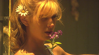 Salacious blonde gives her hubby a steamy blowjob before getting bed rough