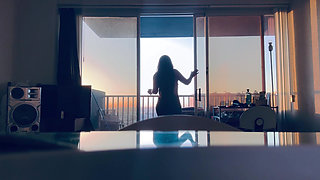 Barbiie Dreams A Wake&Bake