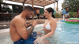 Perverted MILF Theodora Day porn clip