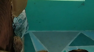 Mature big ass mom blowjob