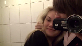 Sex Date with a Blowjob and Fucking in the Toilet in the Restaurant