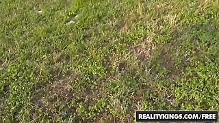 Realitykings - street fellatios - head hunting
