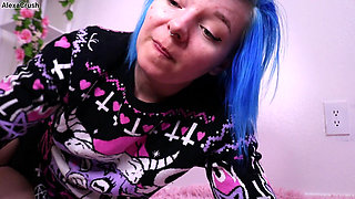 Jealous GF Gives You a Handy