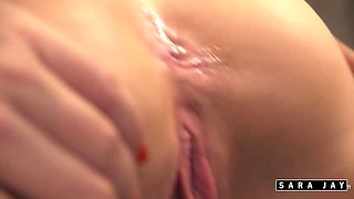 Yankee COUGAR Sara Jay & Latin Nicky Ferrari Elation Each Other!