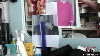 Backstage booty bounce