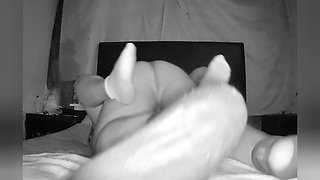 I open my wife's ass, she screams, she asks me not to take it out