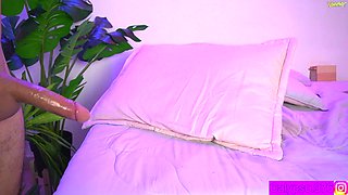 Amateur delivers intense anal pleasure in chaturbate room passion