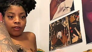 Fuck Machine Footjob