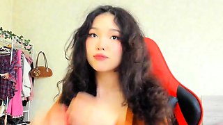 Close up teen pussy gaping action