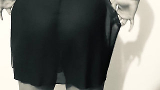 Girlfriend cheats and masturbate for bf's friends