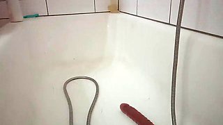 Lizzy Yums Shemale Shower Masturbation