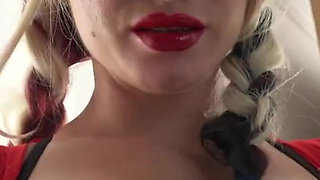 Horny Harley Cosplay