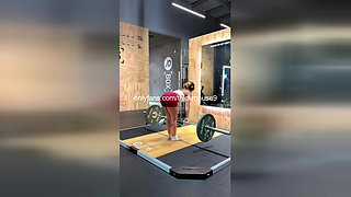 Buff Teen Deadlift Accident: Creamy Squirt TikTok Live