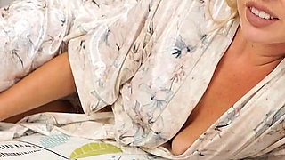 Nipple Tease 1 - JOI
