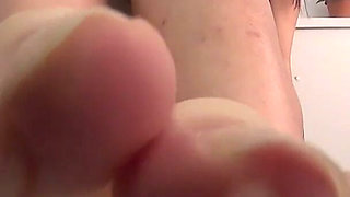 She Gives You Everything - Mari Kagami, Race Queen, Satisfies Your Smell Fetish Cravings - Feet, Breath & Armpits