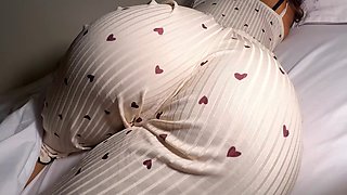 Nice ass stepdaughter never says no to him, when he comes to her room POV