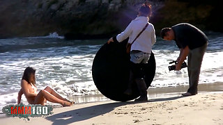 Sexy Video: Jessica Bitch Beach Shoot