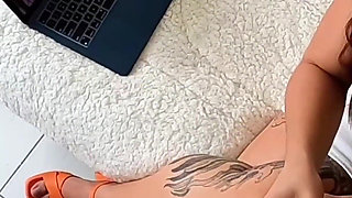 Reaction to Swallowing Over 50 Liters of Urine and Over 30 Liters of Semen I Smelly Yellow Urine! Chapter 3 Cam Husband