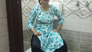 Naughty Teen Fucks Beautiful Stepmom in Bathroom - Desi Homemade Sex