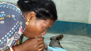 Hot bhabhi ko Tel lagakar chudai ki