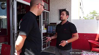Fearless French Mature Takes Double Anal Penetration