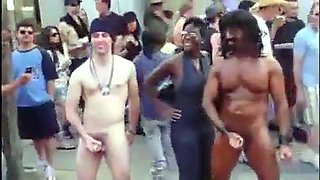 Public Masturbators: Outdoor Hunk Action