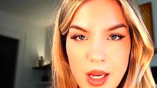 Amateur Webcam Teen Masturbates And Teases