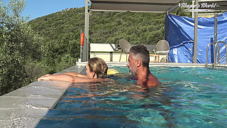 Behind the Scenes of All Natural MILF Julia North Underwater Soft in the Pool