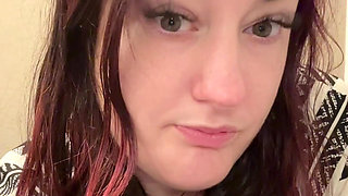 BBW Eye Contact Toilet Farts and Log Plops Intimate POV with Bella Blast