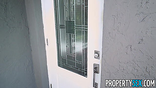 Evelin Stone Flirty Real Estate Agent Unbuttons Blouse & Gives Blowjob Facial to Seal House Deal with Single Dad