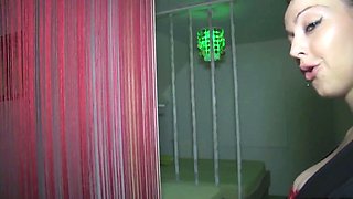 A French Club Addict Beauty Enjoyed Extreme Anal Experience
