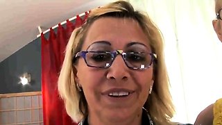 Mormors danske lesbiske sexlegetj