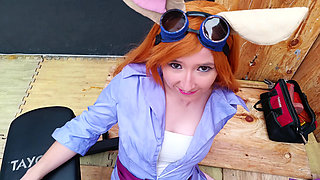 Gadget Helps to a Fan to Cum a Lot