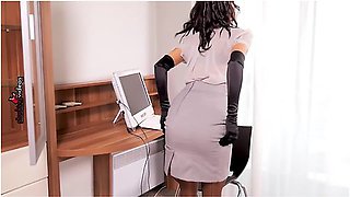 Vanessa Decker - Amazing Perfect Tits On This Hot Secretary As She Shows Off Her Fitness Body And Strips For You!