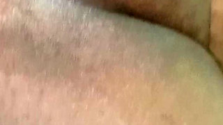 My stepaunt's pussy was massaged with oil and fingered.