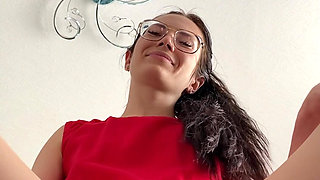 Giantess Foot Worship POV Non-nude