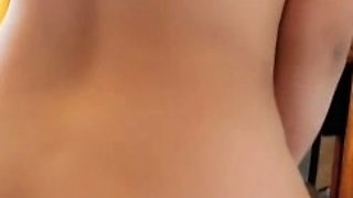 Amateur Asian gives amazing blowjob