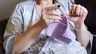 Hot MILF BBW Plays with Her Beautiful Pussy!