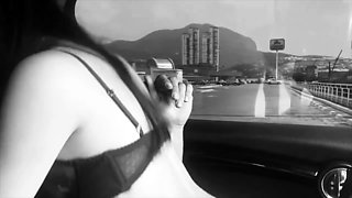 Mi Colombian wife riding my cock inside the car on the