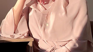 Hijabi Aliyah Gives You Cum Eating Instructions