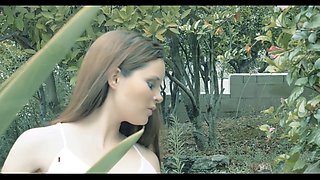 Shoeless, sexy soles, bends