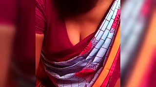 Ammu Remove the Blouse Showing Boobs