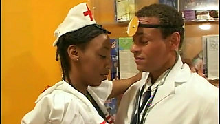 Black nurse in stockings sucks the doctor's dong on her knees