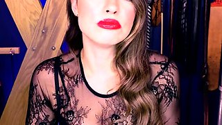 Hot brunette from squirt masturbating on webcam