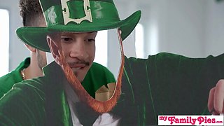 St. patrick day cunt cream cumpilation from nubilesporn