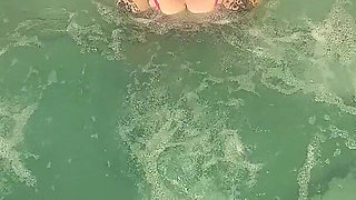 Davisdesires Is in the Pool Watch Her Pussy Drool