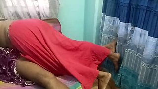 Bangladeshi Landlady Bhabhi Blackmailed With Nude Video Then Hard Fucked For Rent