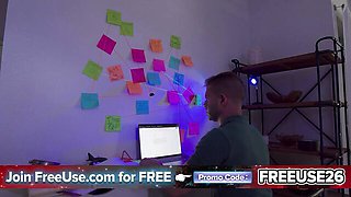 Charley Hart and Peter Green's babe dirt by FreeUse