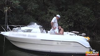 Fake Captain Screws Asian Thai Babe On His Boat