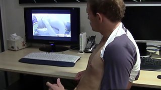 Kinky Aussie Masturbates Solo
